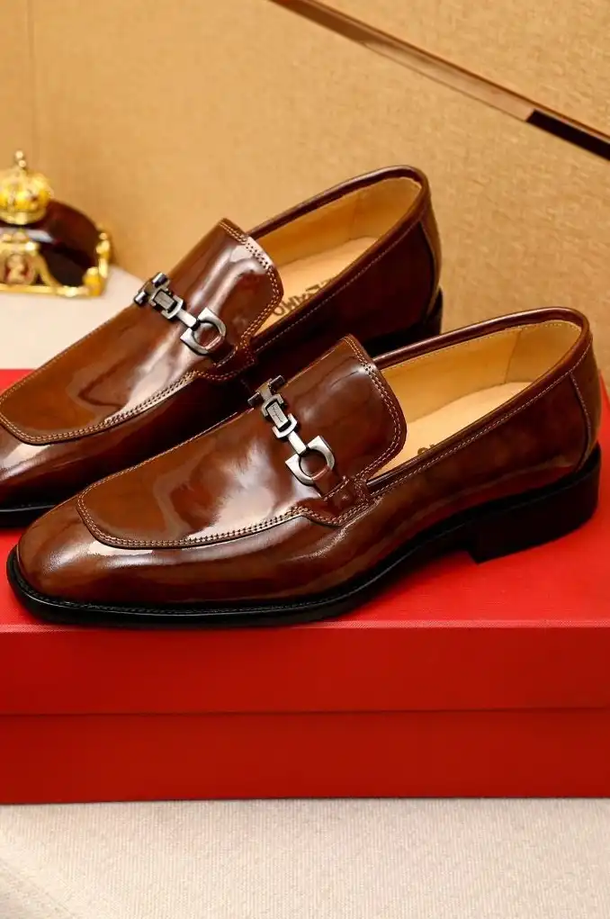 hype Ferragamo Leather Shoes