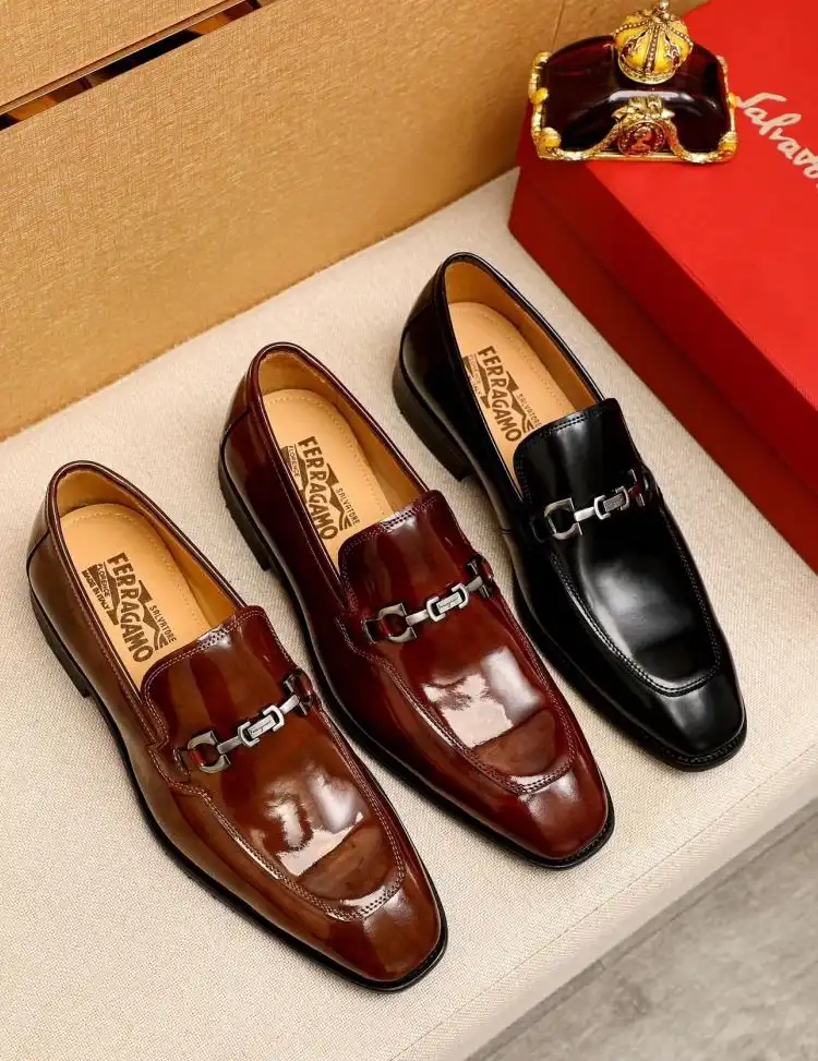 hype Ferragamo Leather Shoes