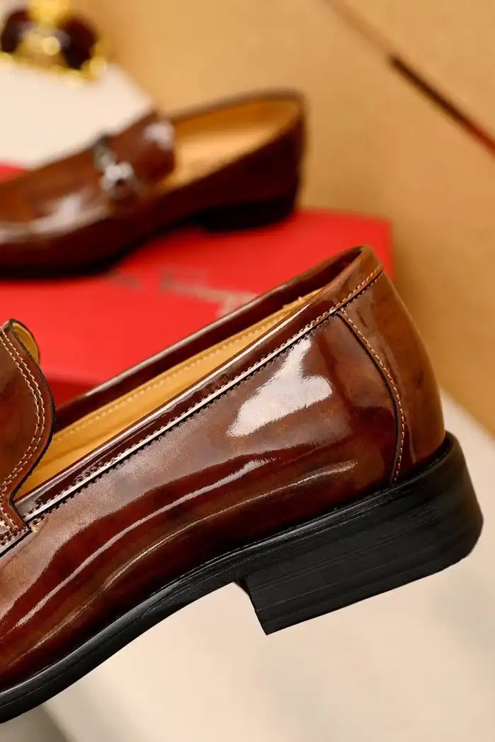 hype Ferragamo Leather Shoes