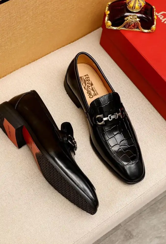 hype Ferragamo Leather Shoes