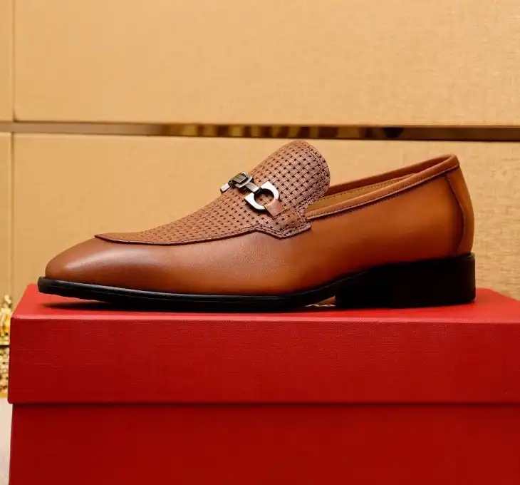 hype Ferragamo Leather Shoes