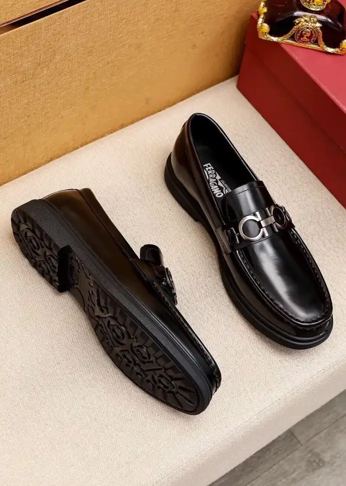 hype Ferragamo Leather Shoes