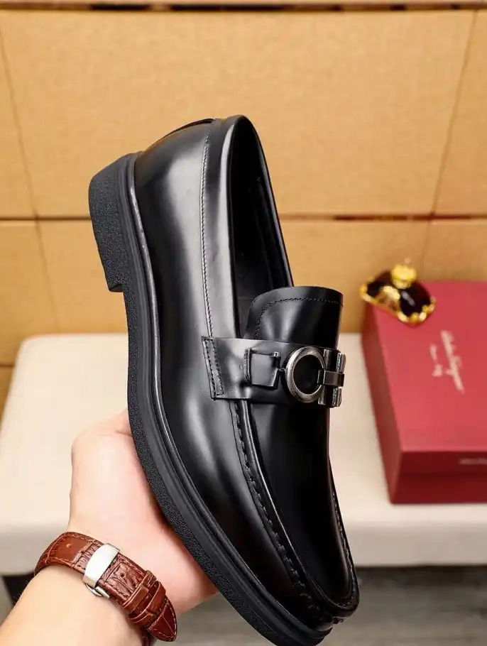 hype Ferragamo Leather Shoes