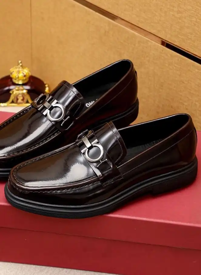 hype Ferragamo Leather Shoes