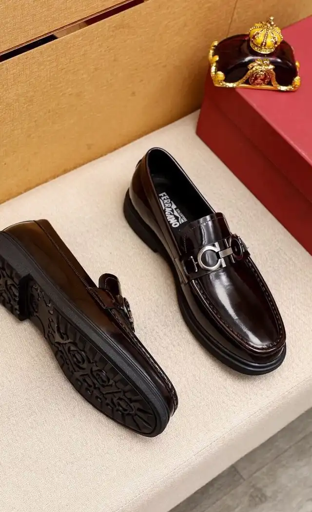 hype Ferragamo Leather Shoes