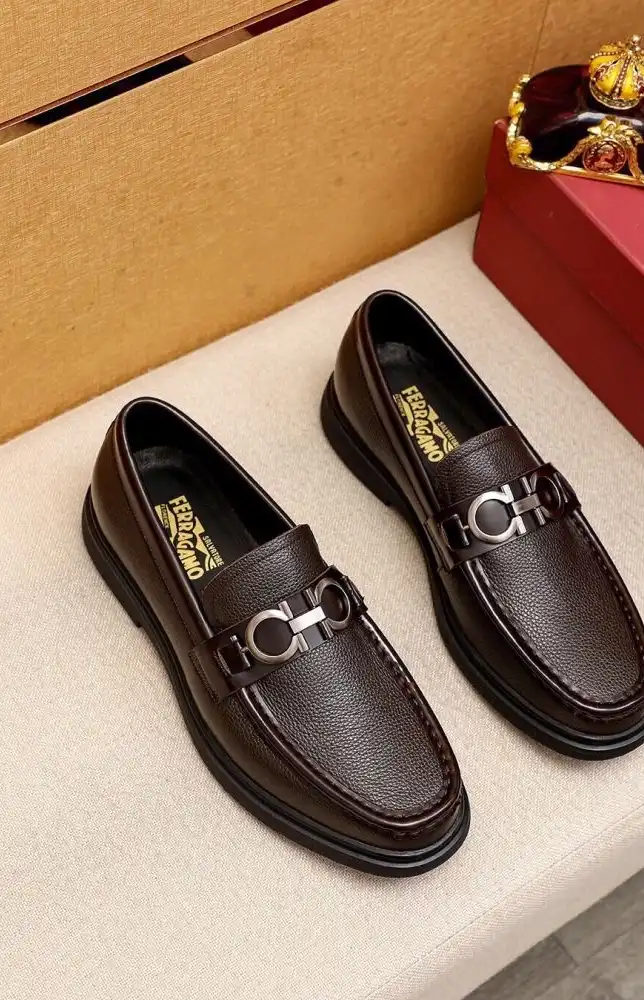 hype Ferragamo Leather Shoes