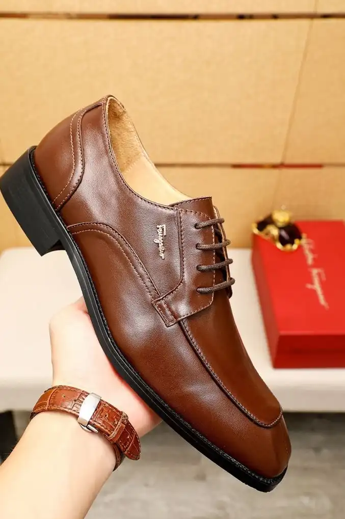 hype Ferragamo Leather Shoes