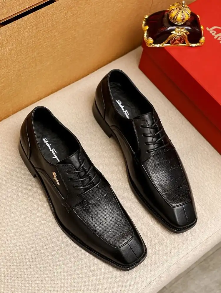 hype Ferragamo Leather Shoes