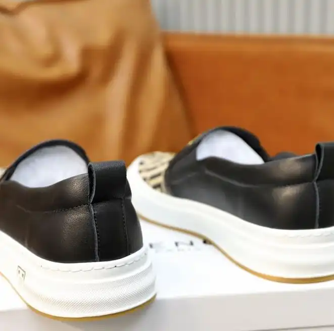 hype Givenchy Sneakers