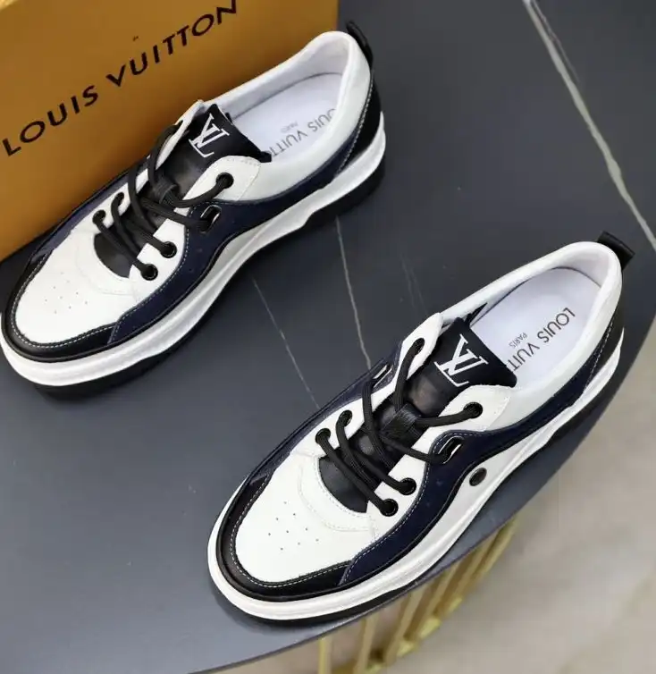 hype Louis Vuitton Sneakers