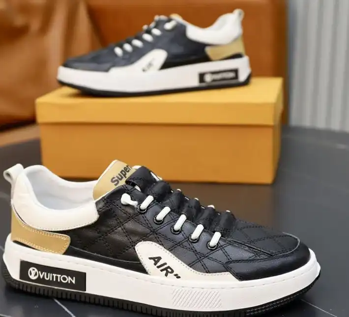 hype Louis Vuitton Sneakers