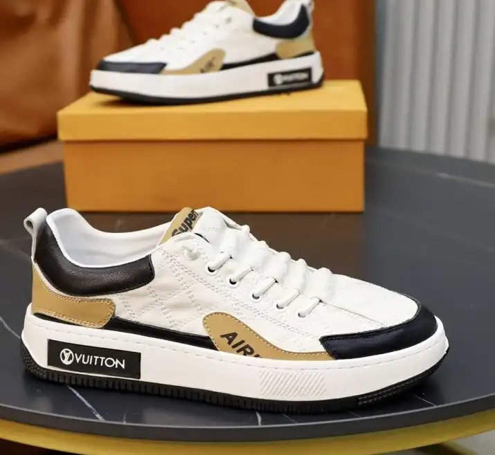 hype Louis Vuitton Sneakers