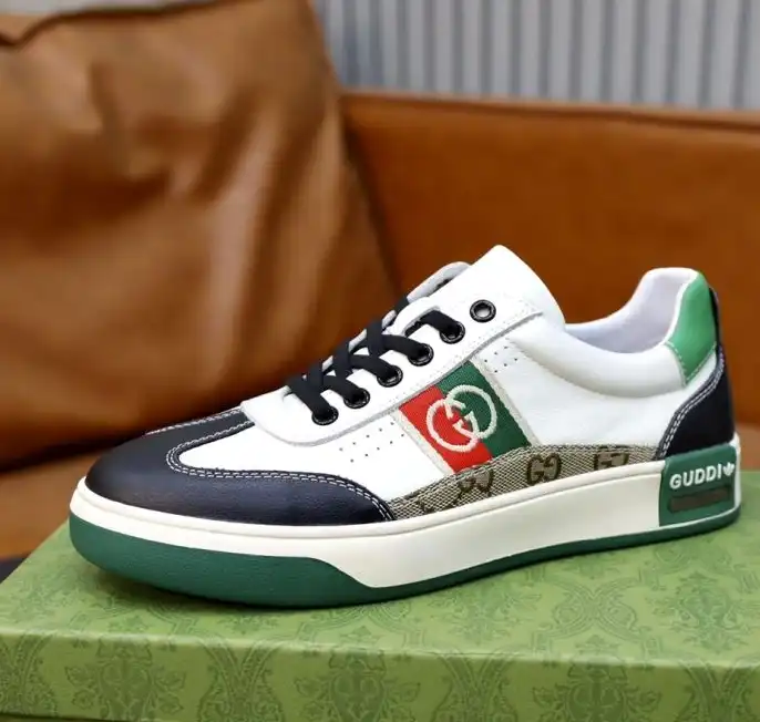 hype Gucci Sneakers