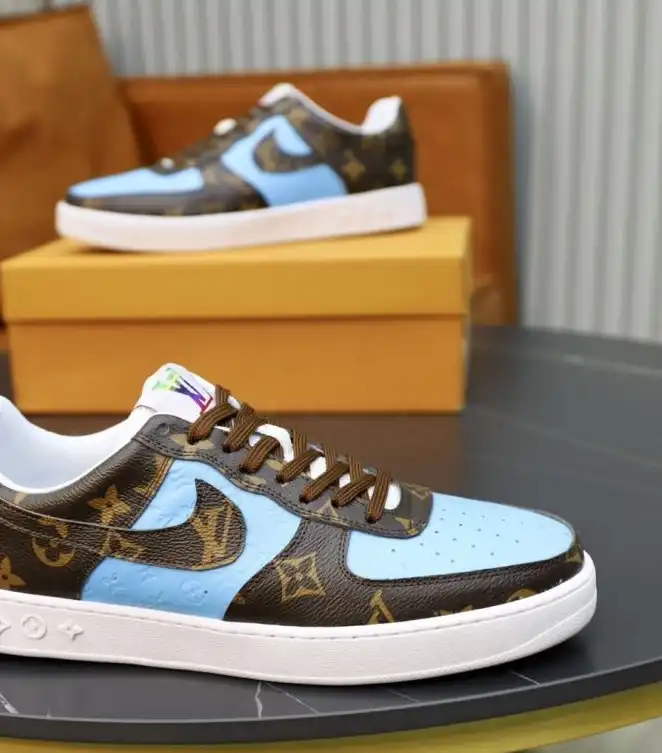 hype Louis Vuitton Sneakers