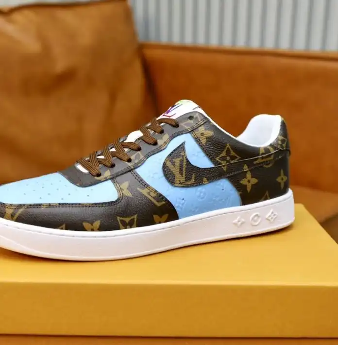 hype Louis Vuitton Sneakers