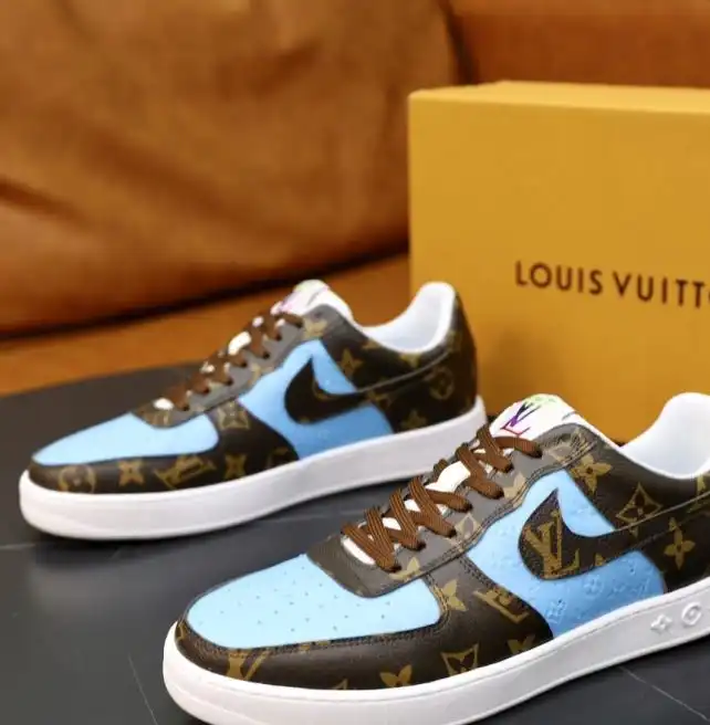 hype Louis Vuitton Sneakers