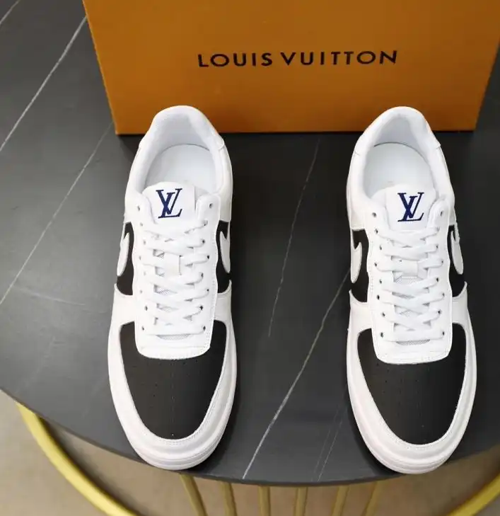 hype Louis Vuitton Sneakers