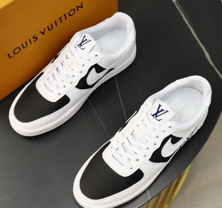 hype Louis Vuitton Sneakers