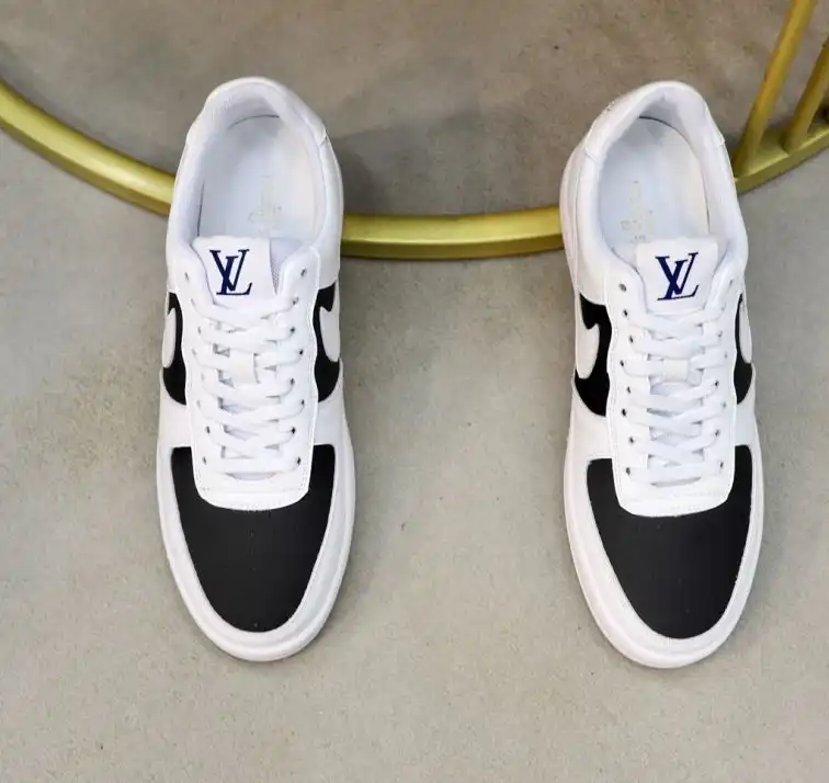 hype Louis Vuitton Sneakers