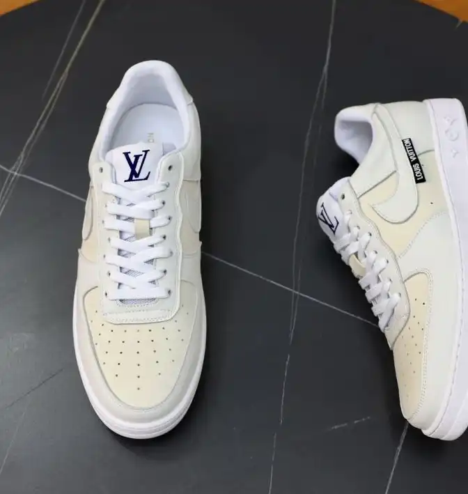 hype Louis Vuitton Sneakers