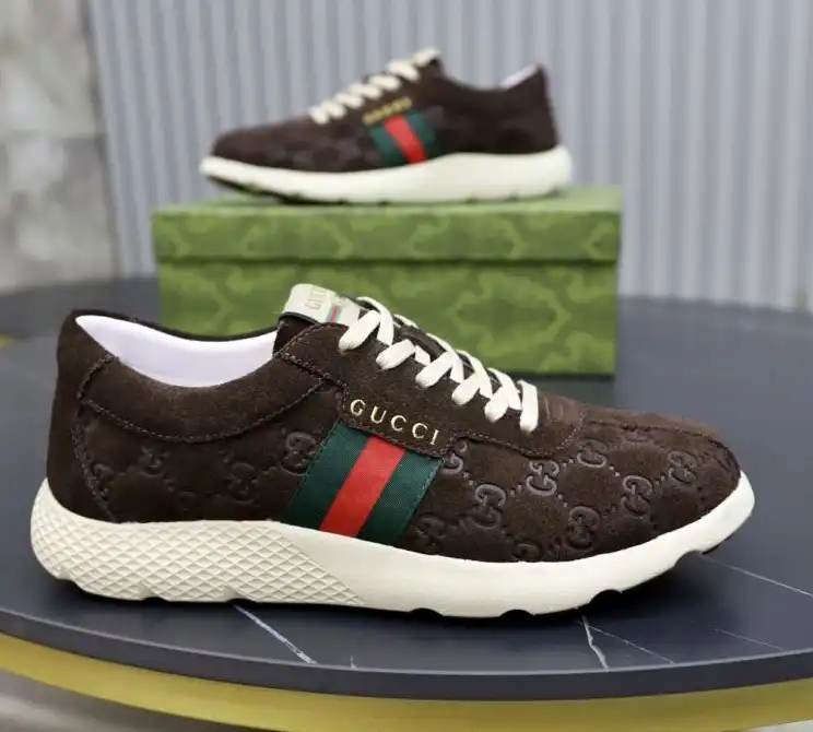 hype Gucci Sneakers