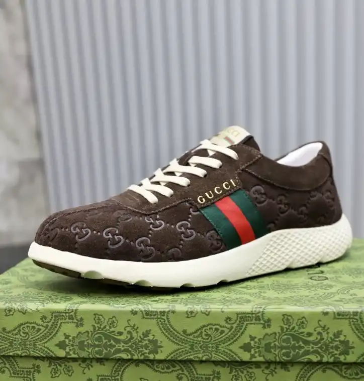 hype Gucci Sneakers