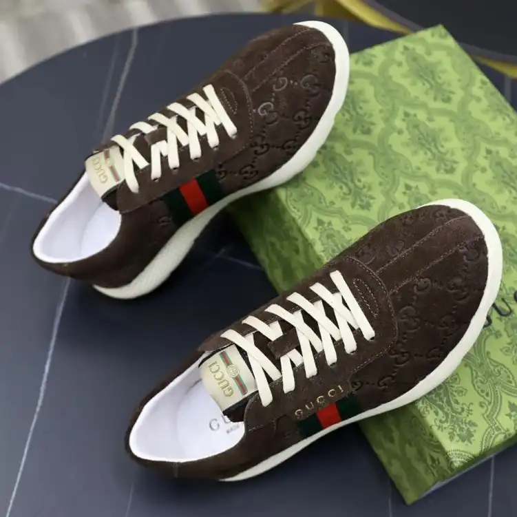 hype Gucci Sneakers