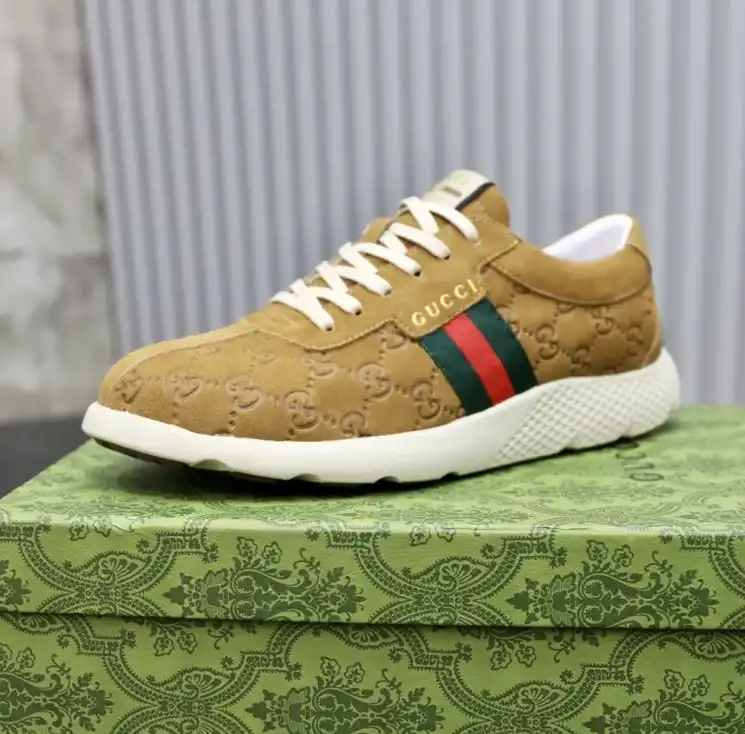 hype Gucci Sneakers