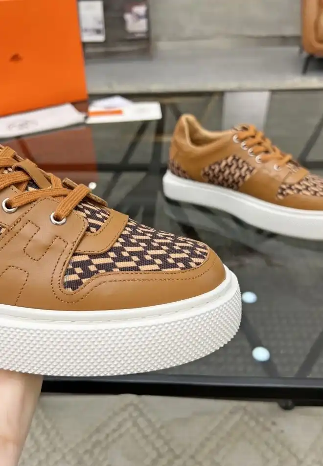 hype Hermes Casual Shoes