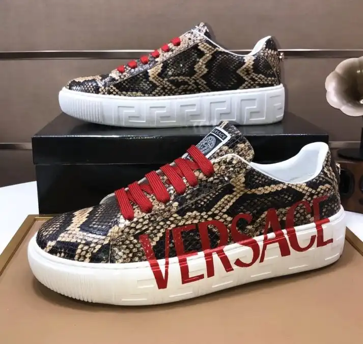 hype Givenchy Sneakers