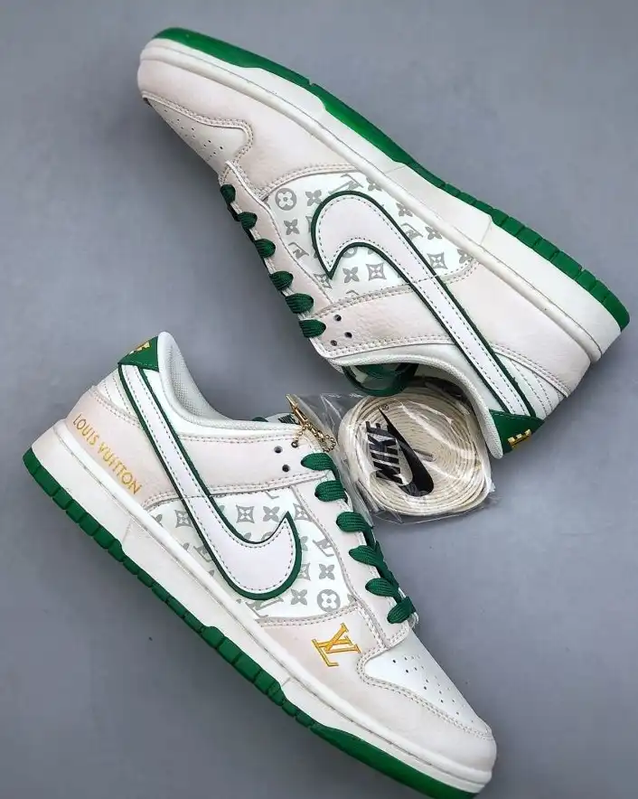 hype Louis Vuitton Sneakers