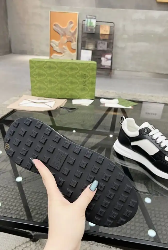 hype Gucci Sneakers