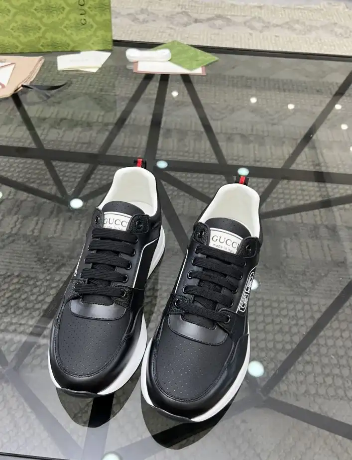 hype Gucci Sneakers