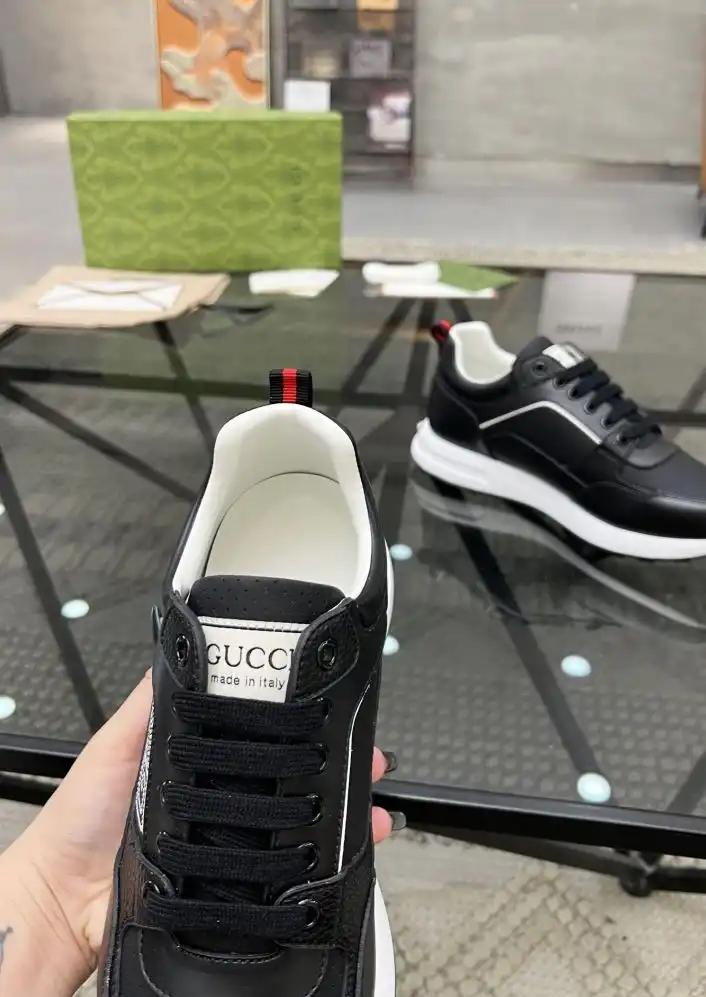 hype Gucci Sneakers