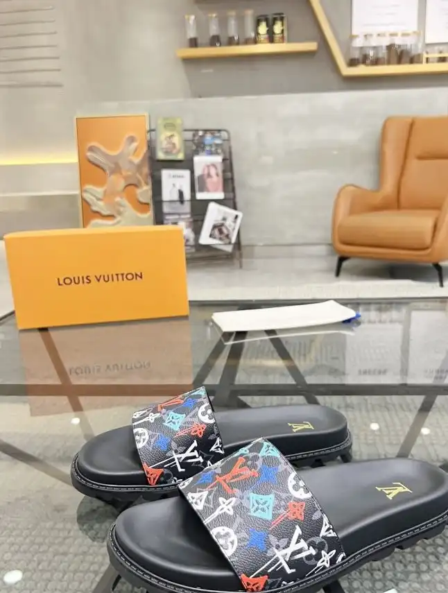 hype LV Slippers