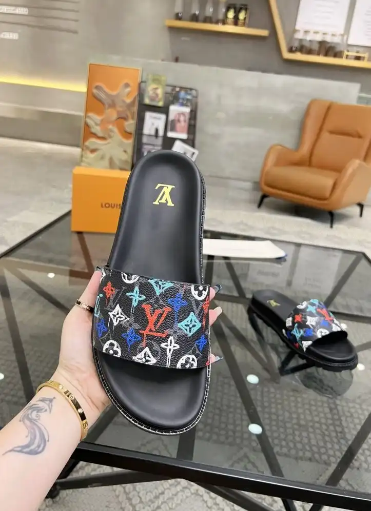 hype LV Slippers