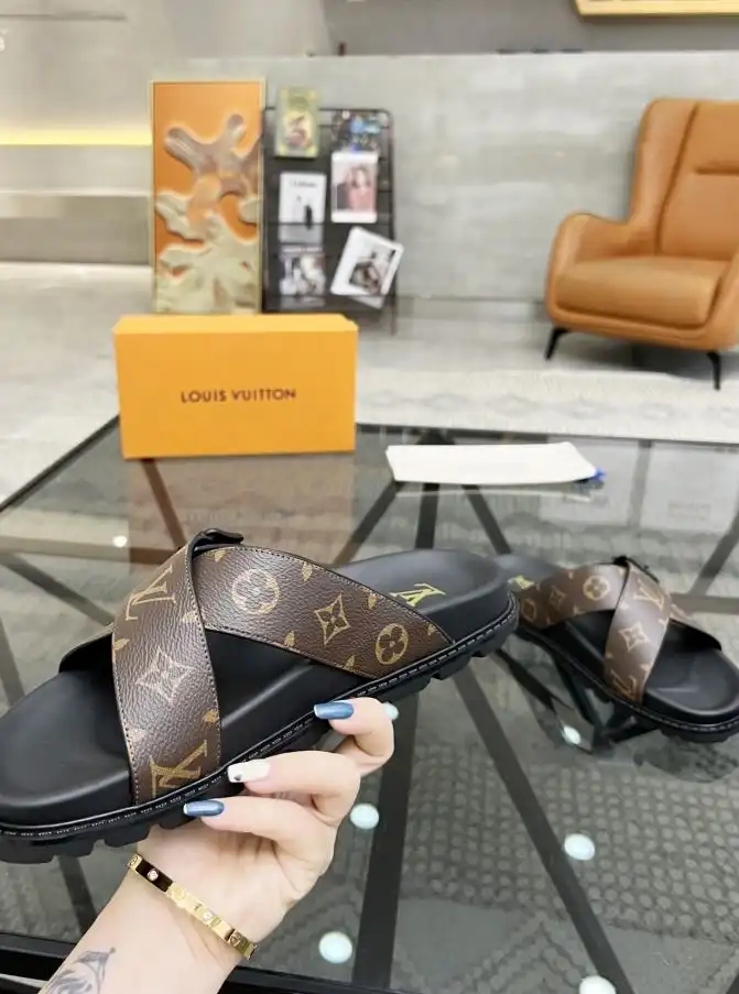 hype LV Slippers