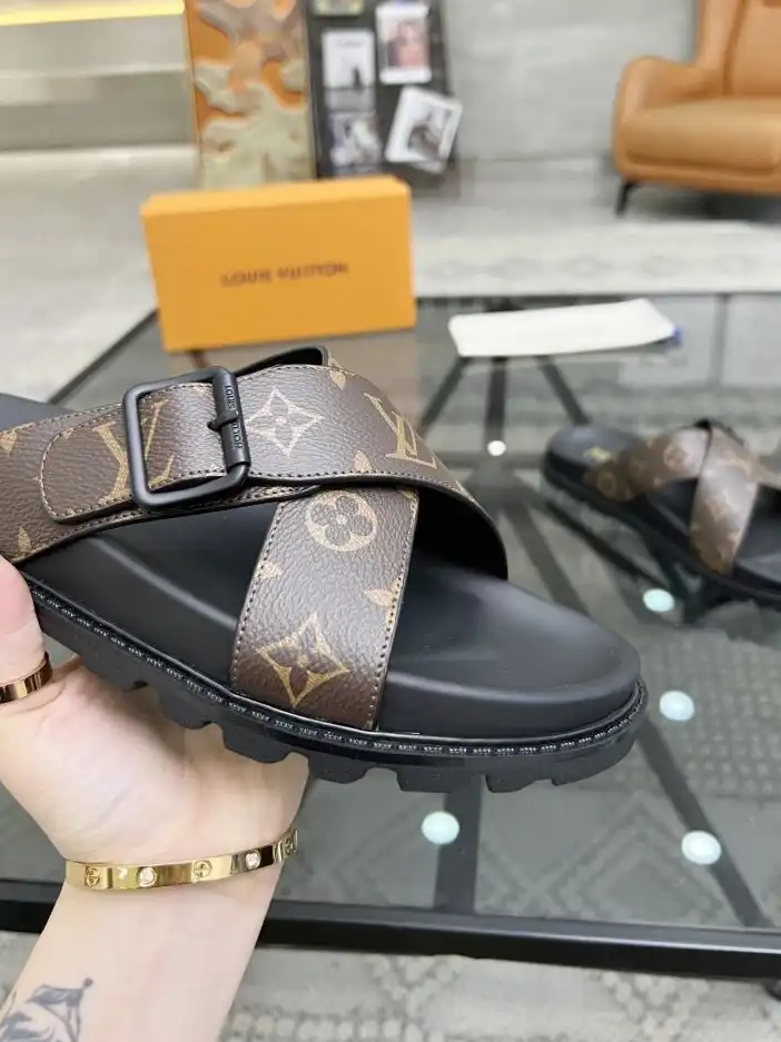 hype LV Slippers