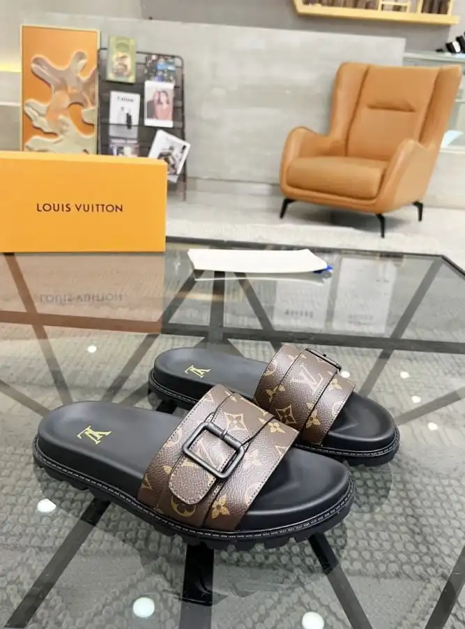 hype LV Slippers