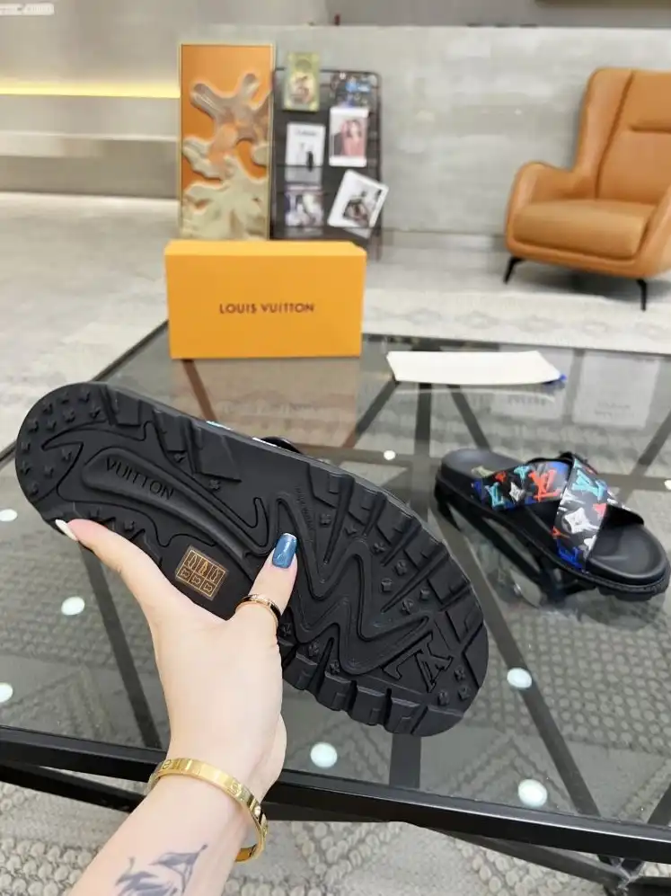 hype LV Slippers