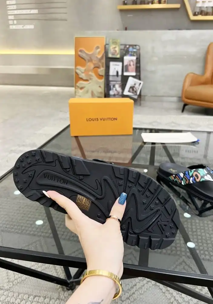 hype LV Slippers