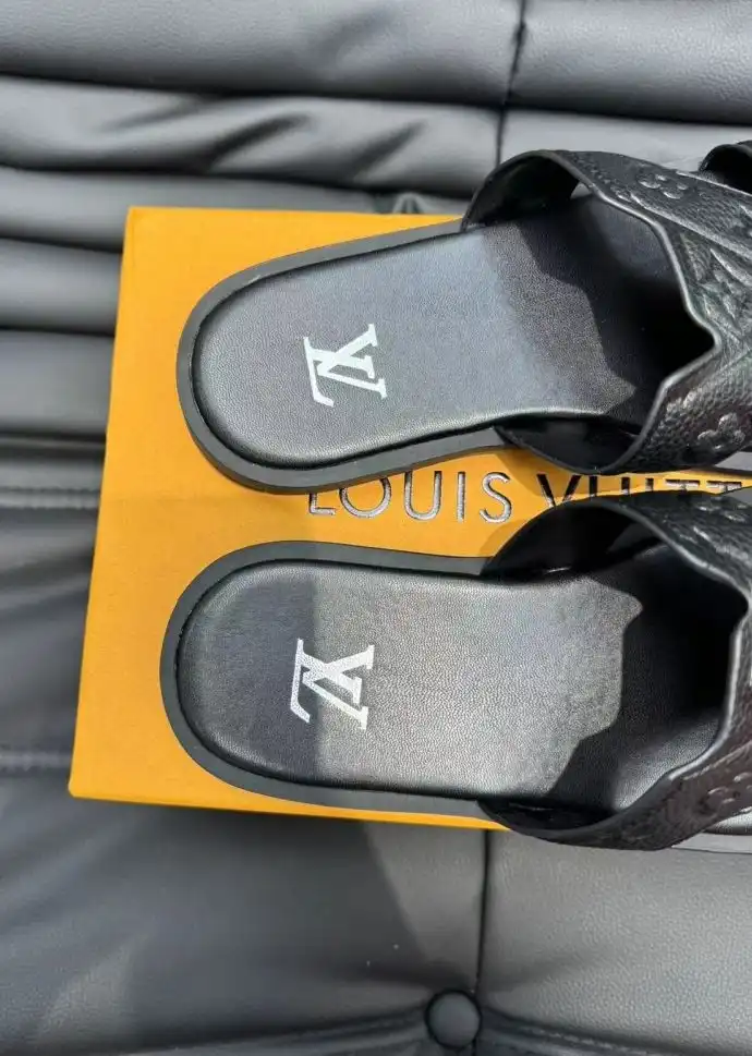 hype LV Slippers