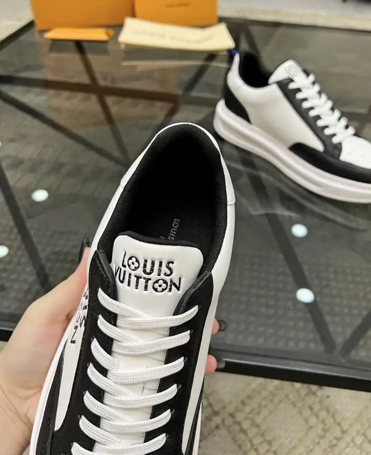 hype Louis Vuitton Sneakers