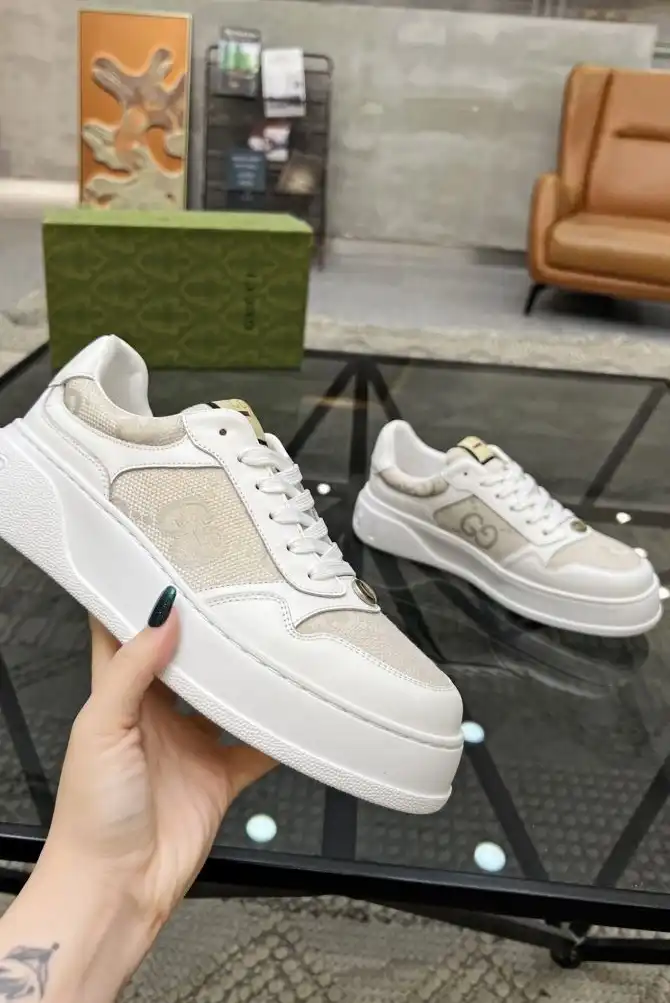 hype Gucci Sneakers