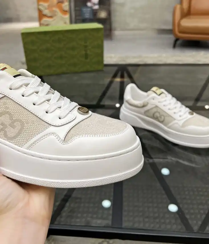 hype Gucci Sneakers