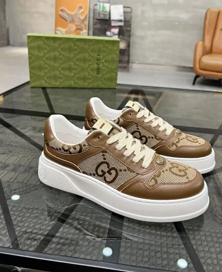 hype Gucci Sneakers