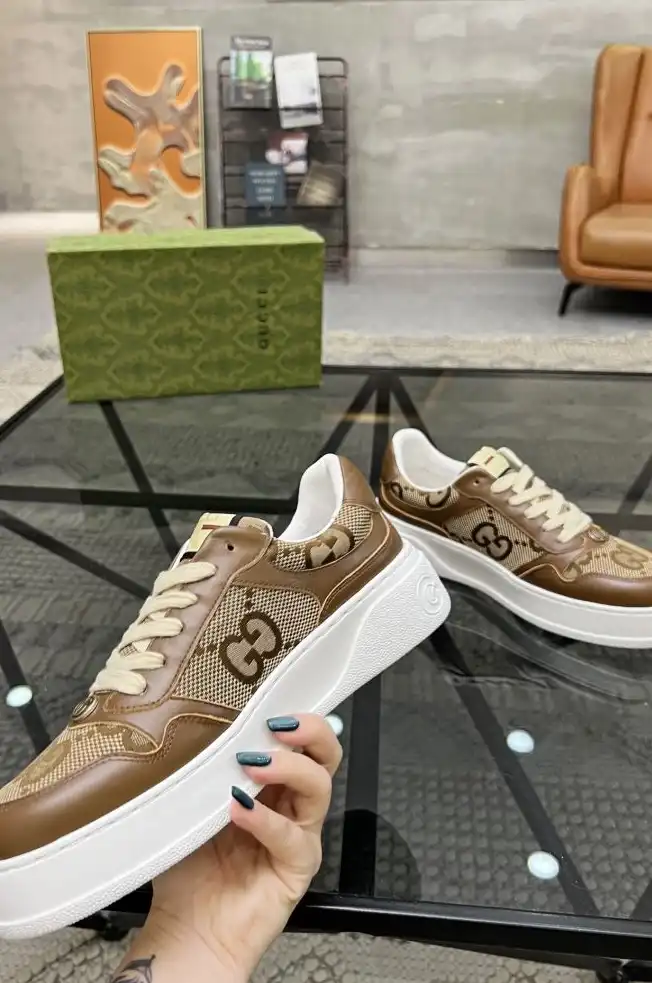 hype Gucci Sneakers