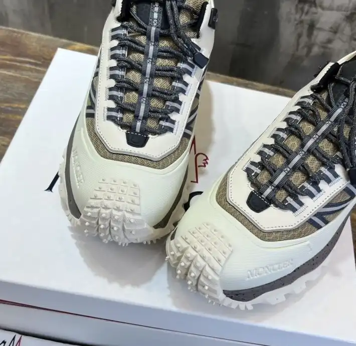 hype Moncler Sneakers