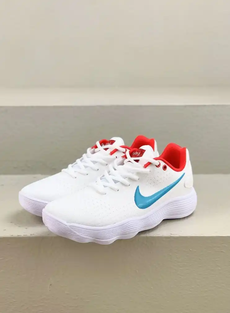 hype Nike Sneakers