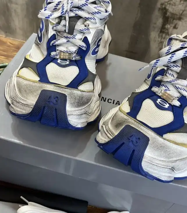 hype Balenciaga Sneakers